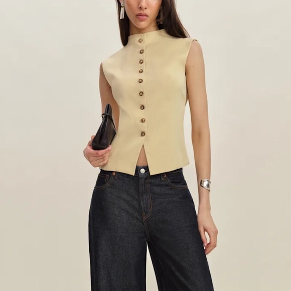 Reformation Lottie Vest Blonde - Picture 3 of 7